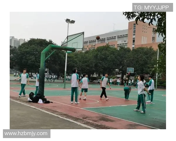 初中篮球场上的成长与挑战日记记录我的青春热血与友谊的点滴瞬间